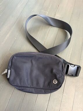 lululemon athletica Black Crossbody Belt Bag
